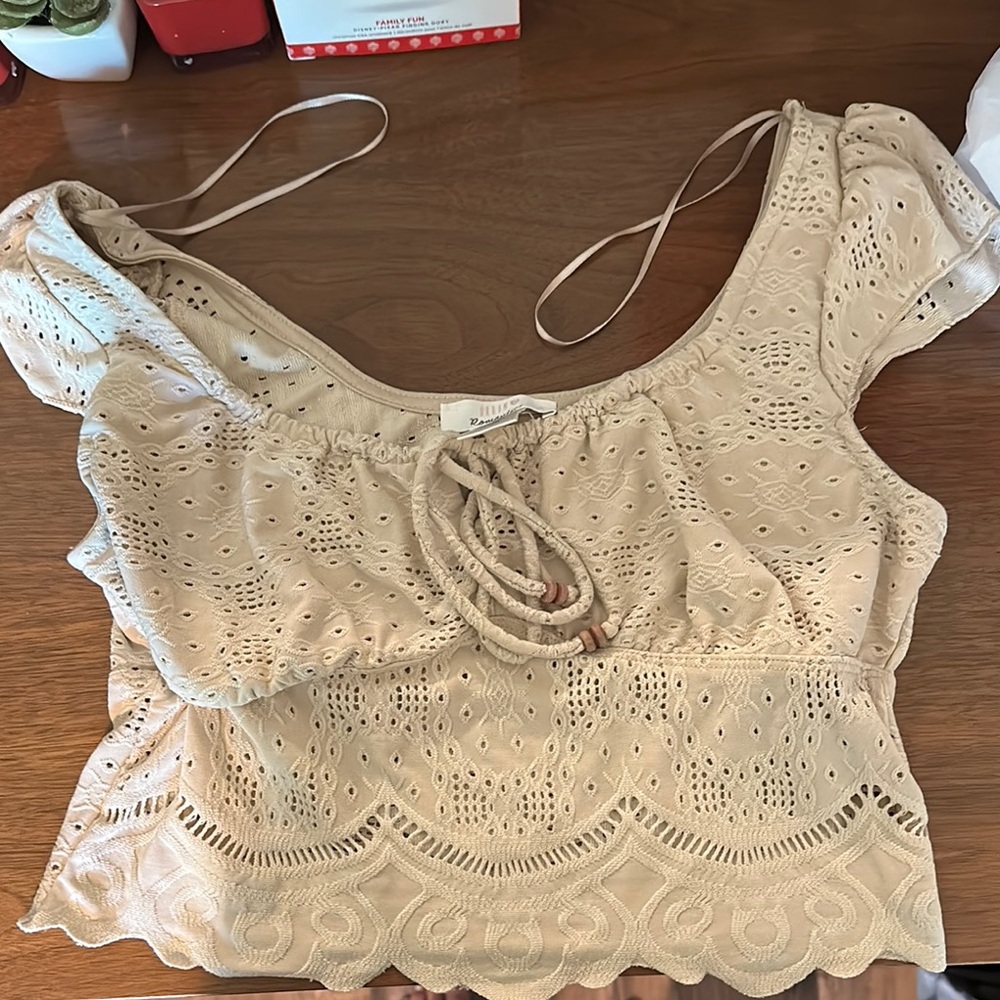 URBAN Romantics Cream Ruched Tie Front Crop Top